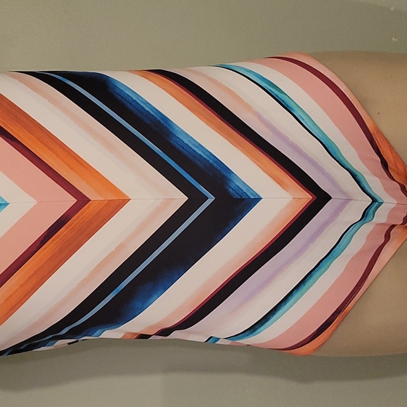 LA BLANCA LA AZTECA PLYNGE ONE PIECE SWIMSUIT SUIT - Picture 4 of 13